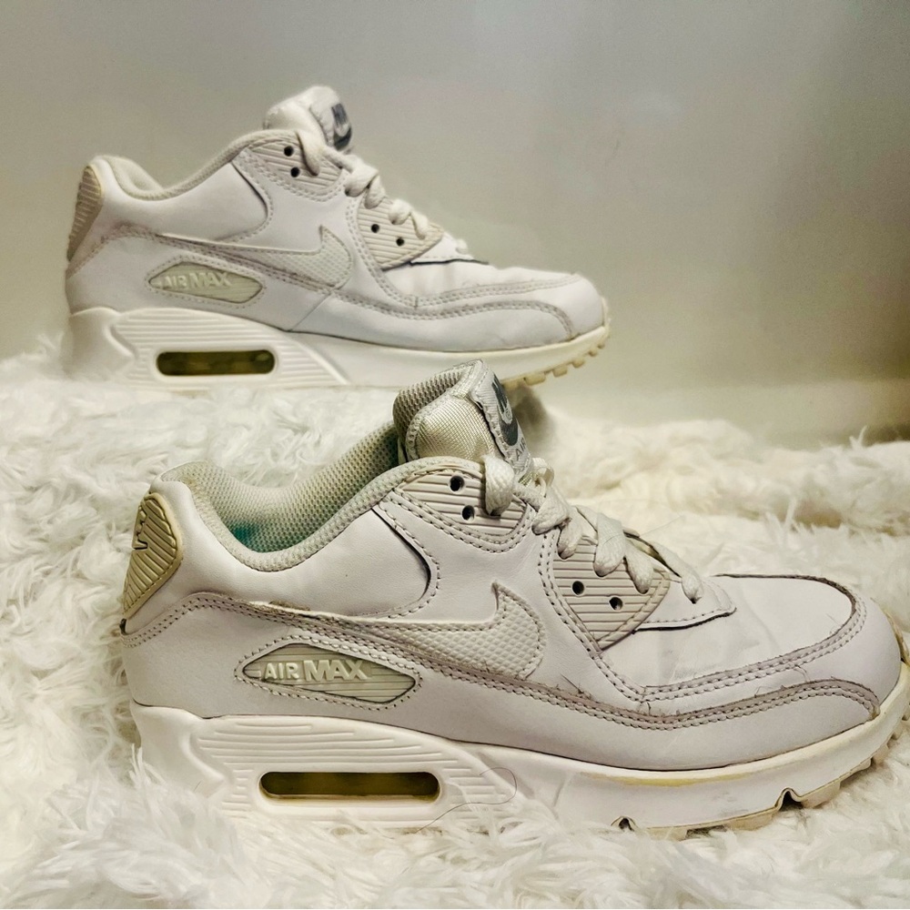 Nike Air Max 90 - Triple White - Women’s Size 6 or 4.5 Youth
